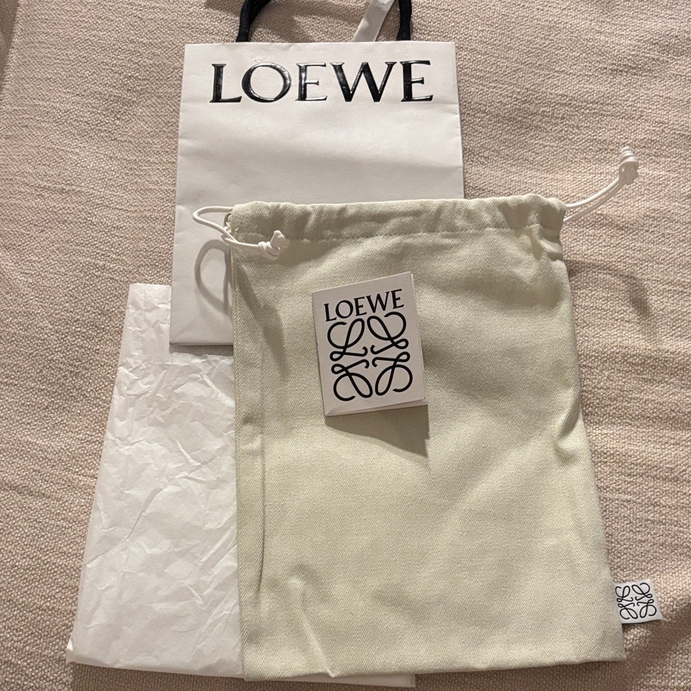 ❤️ NEW Loewe Off-White Drawstring Pouch Bundle